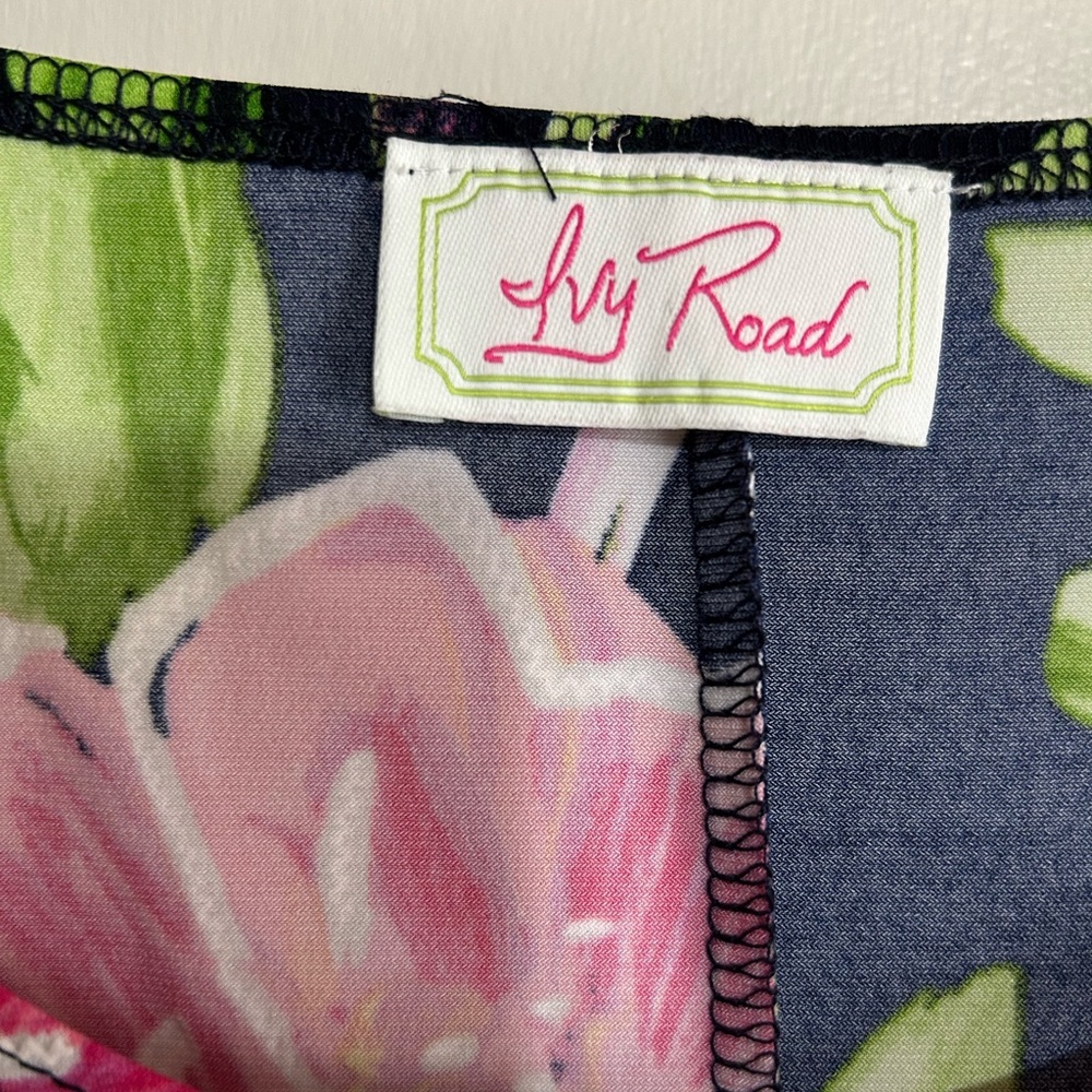 Floral Print Women's Dress - Picture 2 of 3